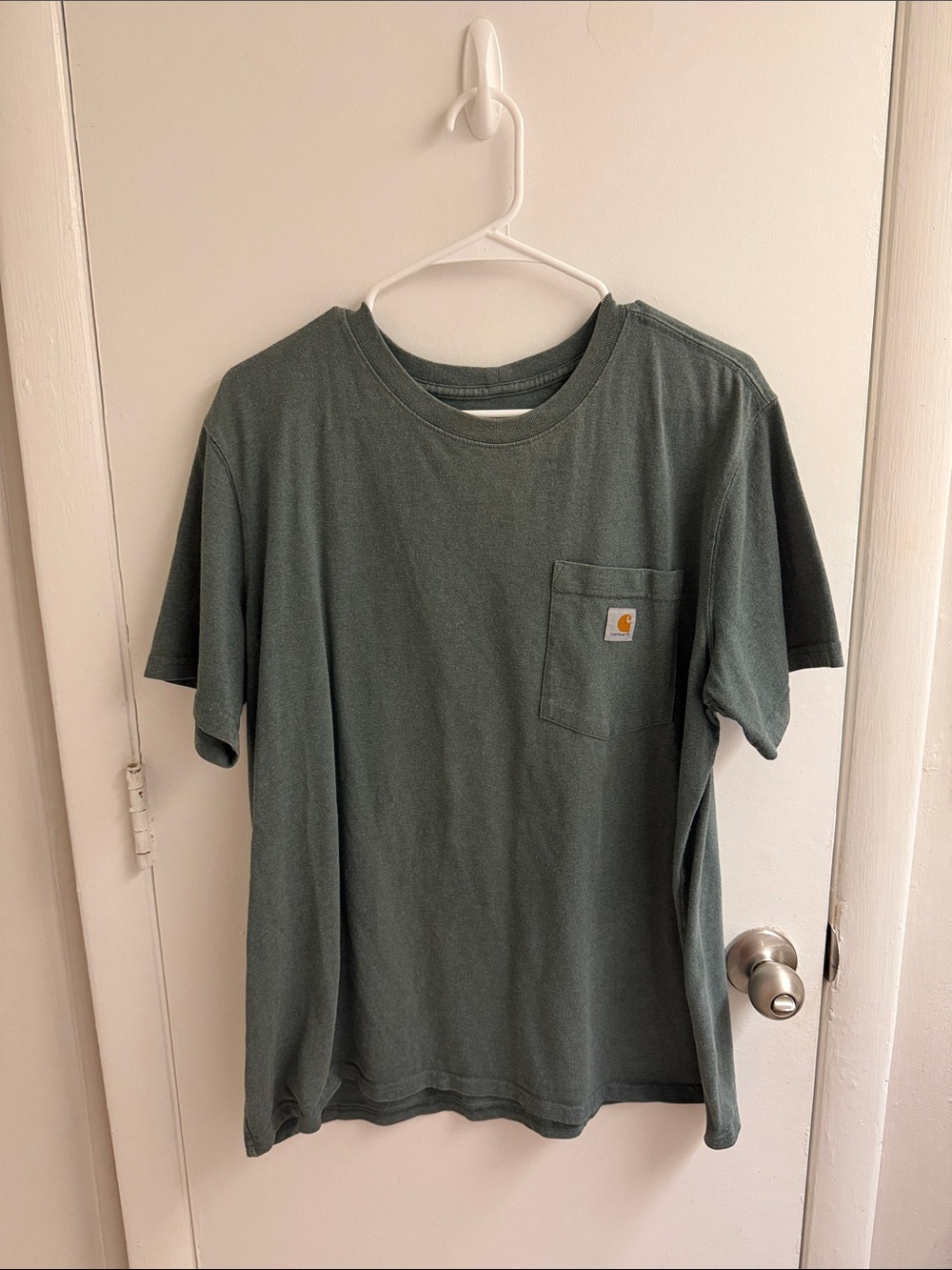 Carhartt Short-Sleeve Pocket Tee in Greenstone